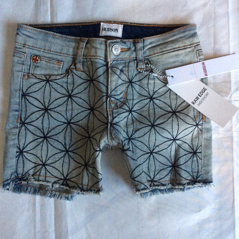 Hudson RAW EDGE Embroidered Shorts GIRLS 5